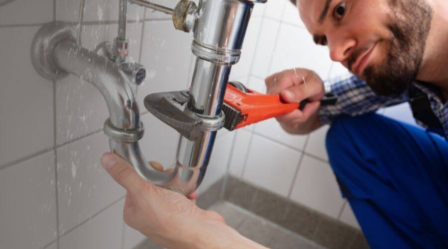 Professional emergency plumbing in Dunreith, IN